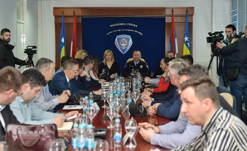 MUP RS: Predstavljena nova verzija evidencija saobaćajnih nezgoda