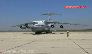 U Beograd sletjela prva 2 od 11 aviona sa humanitarnom pomoći iz Rusije