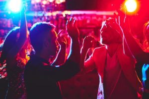 Britanci preplavili noćne klubove za “Dan slobode”: Slavili ukidanje mjera