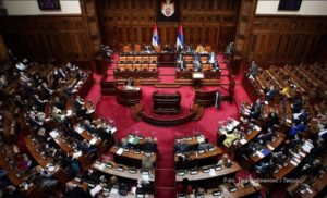 “Inckova odluka podigla tenzije”: Skupštinska većina u parlamentu Srbije staje uz Srpsku