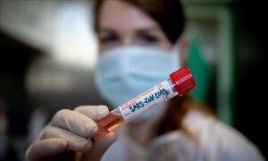 Grčka: 262 nova slučaja virusa korona, preminulo 216 osoba