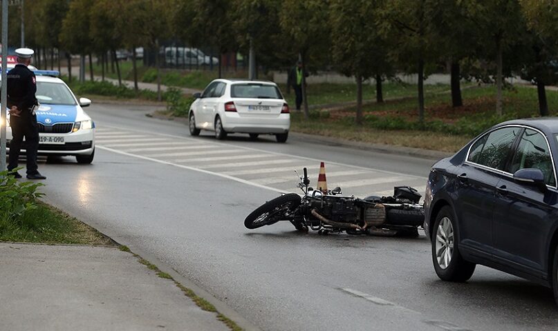 Teško povrijeđen motorista kod Gradiške
