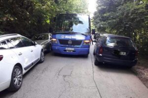 Nesavjesni vozači ponovo blokiraju prolaz “Banj busu”