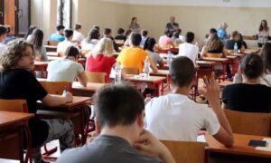 Nakon tri godine pauze: Učenici u Srpskoj ponovo će polagati malu maturu