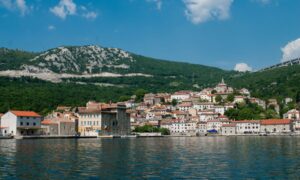 Sve više slučajeva korone: Spas turističke sezone Hrvatska plaća rekordnim brojem zaraženih