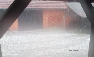 Oluja poharala sjever Hrvatske, upaljen narandžasti meteoalarm