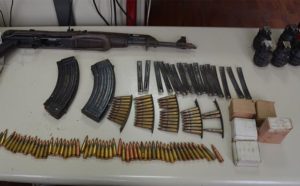 Velika akcija policije: Pronađeni droga, oružje i municija