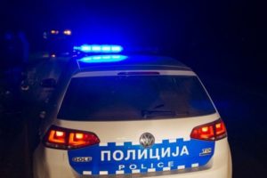 Užas kod Prijedora: Muškarac izboden na smrt, pronađen pored puta