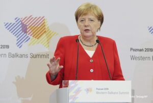 Razgovor lidera Njemačke i Rusije! Merkel: Ne smije biti nasilja nad demonstrantima u Bjelorusiji