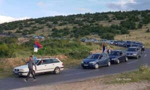 Auto-litije od Ostroga do Nikšića, u Pljevljima i Beranama