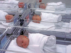 Bejbi bum u Srpskoj:  U jednom danu rođena 41 beba