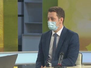 “Imamo ih dovoljno”: Zeljković potvrdio da je pripremljena preporuka za nošenje maski na otvorenom
