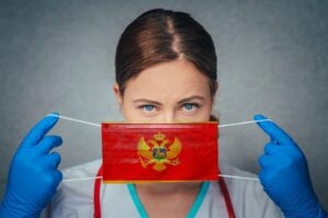 Korona “bukti” u Crnoj Gori: Preminule tri osobe, skoro 300 novozaraženih