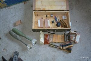 Na komšiju bacio bombu: Nakon talačke krize, u kući kod Gradiške nađeno vojno oružje