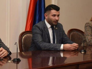 Šukalo oštar: Stanivuković koji je u Crnoj Gori uhapšen pa pušten dokazao da je “rijaliti političar”