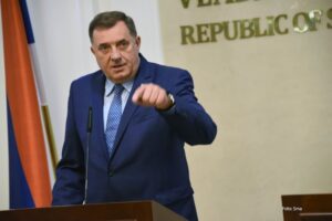 Dodik nezadovoljan: Igrama oko budžeta poniženo je Predsjedništvo BiH