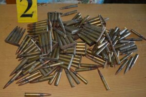 Puni sanduci municije: Policija tokom pretresa pronašla 6.120 metaka