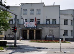 Korona mjere ostaju na snazi! Pozorišta u Srpskoj zatvorena do 26. aprila