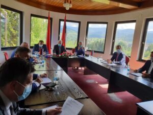 Pao dogovor: Ratni poslanici i ministri dobiće naknadu od Republike Srpske
