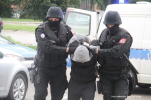 Policija na nogama! Pretresi u okviru akcije “Feniks”, zaplijenjena droga