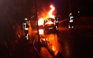 Zapalio se automobil u Banjaluci – FOTO