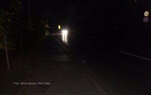 Dio Starčevice u mraku: Glavna ulica opasna za kretanje