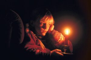 Najradosniji hrišćanski praznik “u mraku”: Božić u desetak sela proslavljen bez struje