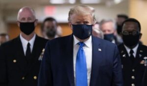 Tramp: Nosite masku, pandemija će se pogoršati