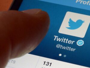 Ozbiljan propust: Zaposleni u Tviteru imali pristup izmjenama naloga korisnika