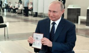 Razumije i one koji su protiv: Putin zahvalio građanima za povjerenje