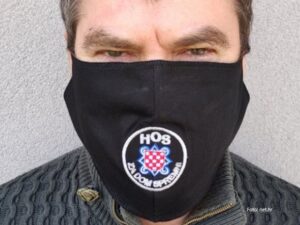 “Mene su već prijavili”: U centru Zagreba maske s ustaškim pozdravom