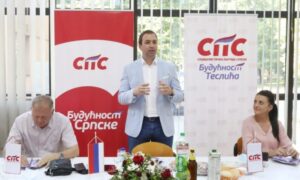 Promjene u Tesliću: Kompletan Opštinski odbor SP prešao u SPS