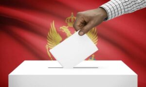 Otvorena biračka mjesta: Crna Gora danas glasa