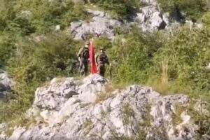 Provokacija u Srbiji: Albanska zastava na izletištu, uklonila je vojska VIDEO