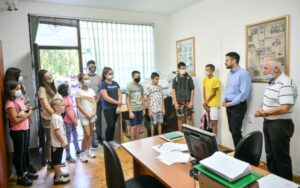 Besplatni udžbenici i pribor za djecu iz višečlanih i romskih porodica