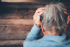Prvi simptomi! Četiri rana upozorenja demencije koji otežavaju svakodnevicu