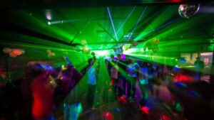 Popuštanje epidemioloških mjera: U Crnoj Gori od sutra rade noćni klubovi i diskoteke