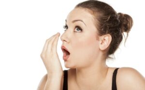 Da ne tjerate ljude od sebe: Testirajte da li imate neprijatan zadah