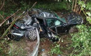 Mladići poginuli u saobraćajnoj nesreći kod Donjeg Vakufa