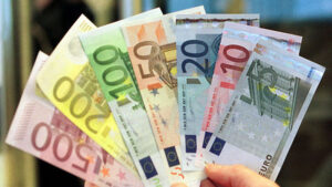 Crna Gora: 58 fizičkih lica ima preko milion evra u banci