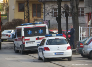 Tijela izvlačili iz smrskanog vozila: Muškarac i žena poginuli u stravičnoj saobraćajki