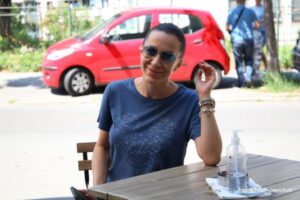 Stigli je problemi: Romana otišla u Banjaluku jer su joj isključili struju u stanu u Beogradu