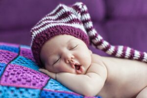 Zlatni savjeti za roditelje! Noć bez buđenja sa bebom – i to je moguće