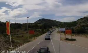 Gužva na granici: Turisti iz Srpske ponovo idu u Crnu Goru, čeka se i do sat vremena