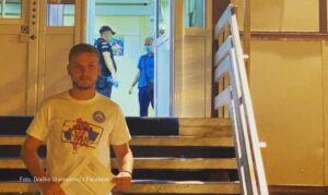 Stanivuković pušten iz policijske stanice: Mora napustiti Crnu Goru uz zabranu ulaska godinu dana