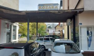 Krov od kancerogenog materijala: Zaustavljeno rušenje bioskopa Kozara