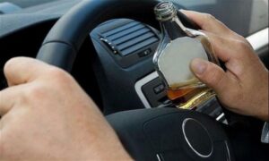 Pijan sjeo za volan: Policija uhapsila vozača sa 3,14 promila alkohola u krvi