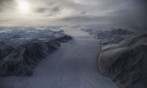 Odlomila se ledena santa površine veće od Londona: Naučnici pažnju umjerili ka Antartiku
