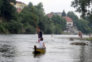 Korona “okrnjila” najstariju manifestaciju Banjaluke! “Ljeto na Vrbasu” samo uz trku dajak čamaca