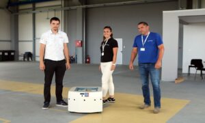 Mladi inženjeri uspješno savladali izazov: Derventa ima robota za dezinfekciju prostora